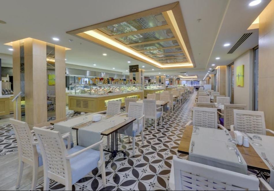 Почивка в Кушадасъ, Турция: 7 Аll Inclusive нощувки на човек в RAMADA HOTEL & SUITES BY WYNDHAM 5* + автобусен транспорт. Дете до 11.99 безплатно, снимка 10