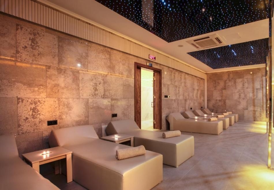 Почивка в Кушадасъ, Турция: 7 Аll Inclusive нощувки на човек в RAMADA HOTEL & SUITES BY WYNDHAM 5* + автобусен транспорт. Дете до 11.99 безплатно, снимка 8