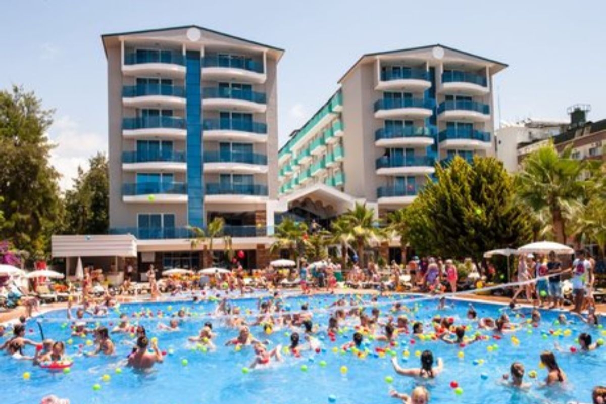 На първа линия в Алания, Турция: Автобусен транспорт + 7 Ultra All Inclusive нощувки на човек в CONCORDIA CELES HOTEL 5*, снимка 2
