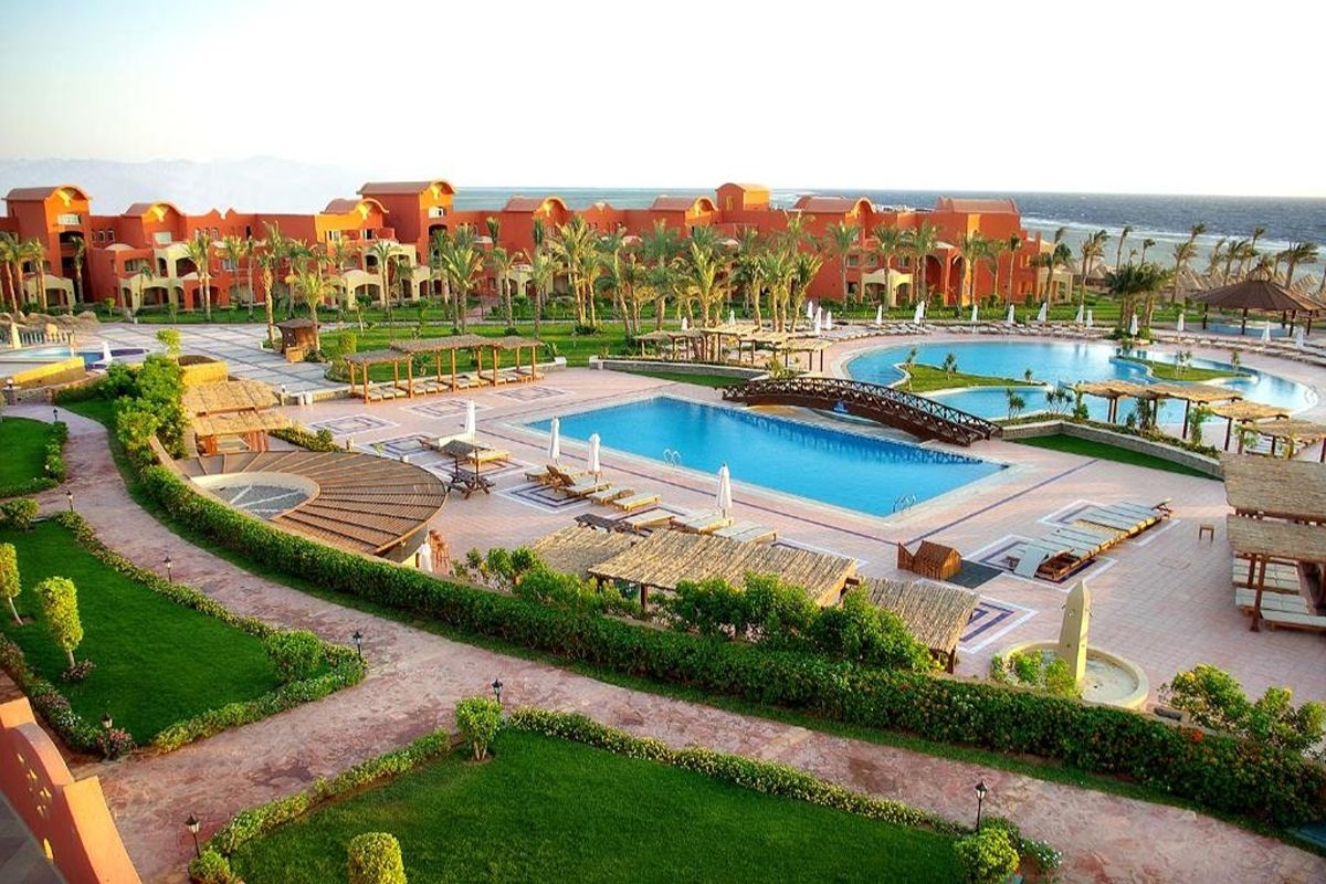 На първа линия в Шарм ел Шейх, Египет: Полет от София + 7 All Inclusive нощувки на човек в SHARM GRAND PLAZA RESORT 5*, снимка 2