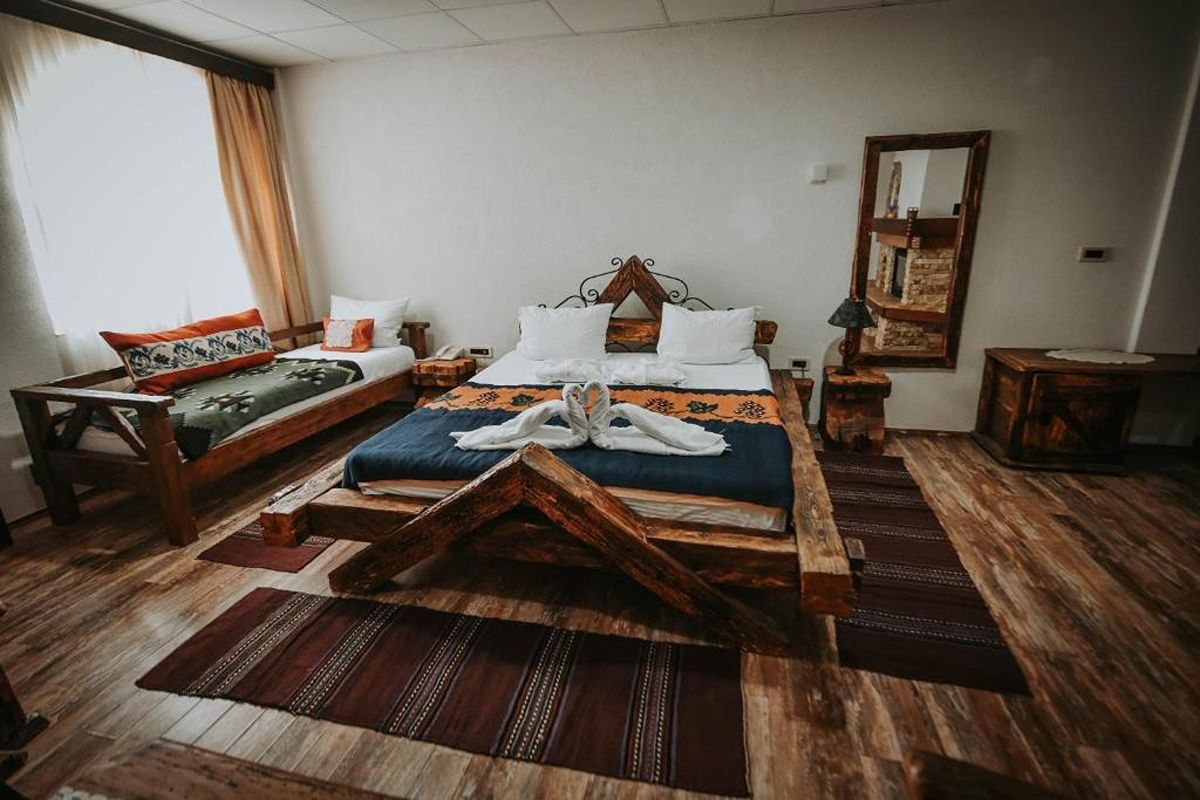 Нова Година в Ждрело, Сърбия: 2 или 3 нощувки на човек на база All inclusive + 2 Празнични вечери с програма с жива музика и напитки без лимит в HOTEL ŽDRELO MLAVSKE TERME, снимка 9