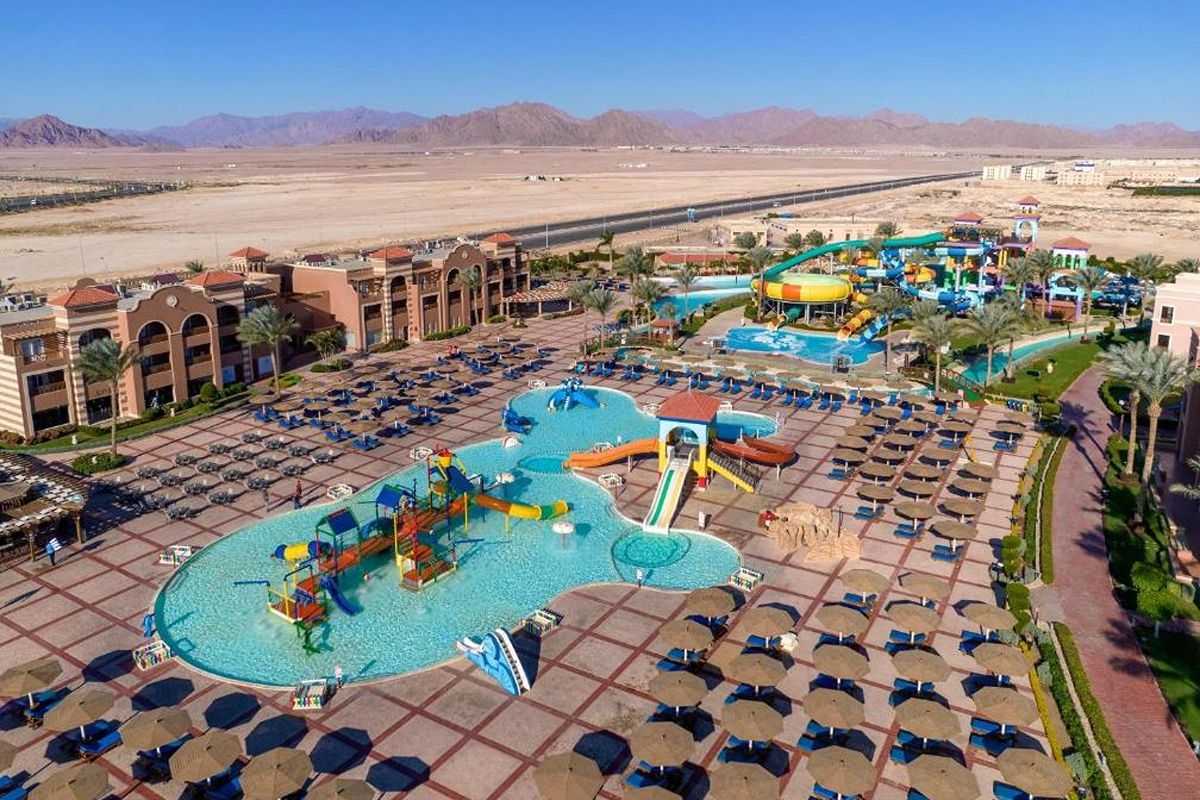 Почивка в Шарм ел Шейх, Египет: Полет от София + 7 All Inclusive нощувки на човек в CHARMILLION CLUB AQUAPARK 5*, снимка 3