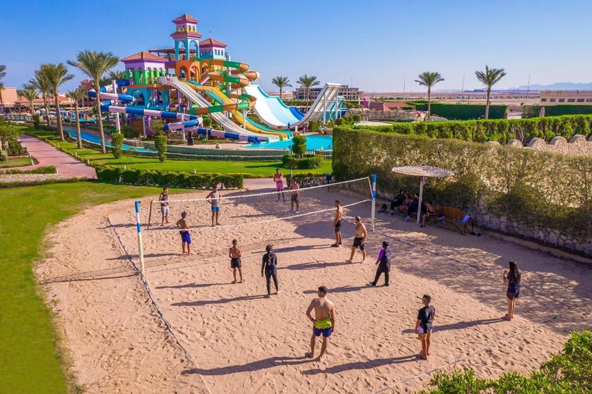 Почивка в Шарм ел Шейх, Египет: Полет от София + 7 All Inclusive нощувки на човек в CHARMILLION CLUB AQUAPARK 5*, снимка 4