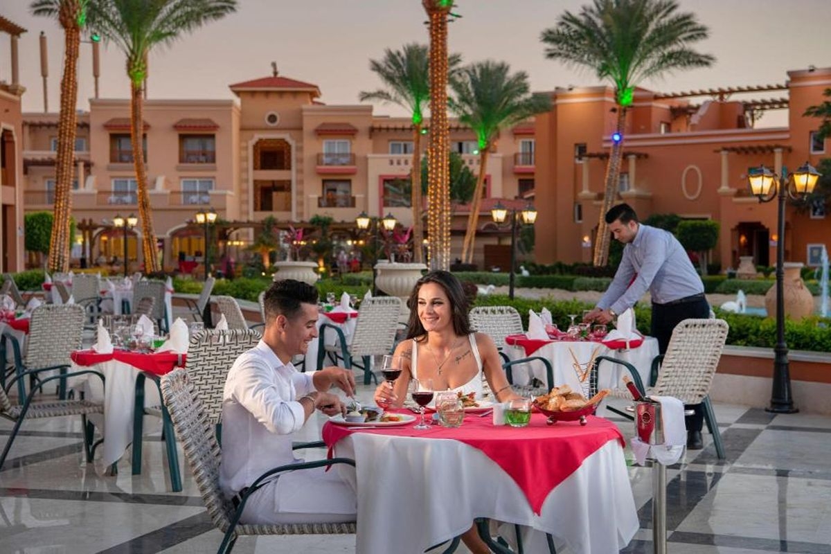 Почивка в Шарм ел Шейх, Египет: Полет от София + 7 All Inclusive нощувки на човек в CHARMILLION CLUB AQUAPARK 5*, снимка 9