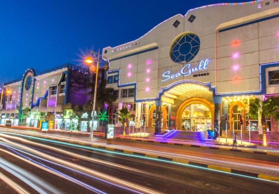 На първа линия в Хургада, Египет: Полет от София + 7 All Inclusive нощувки на човек в SEAGULL BEACH RESORT 4*, снимка 3