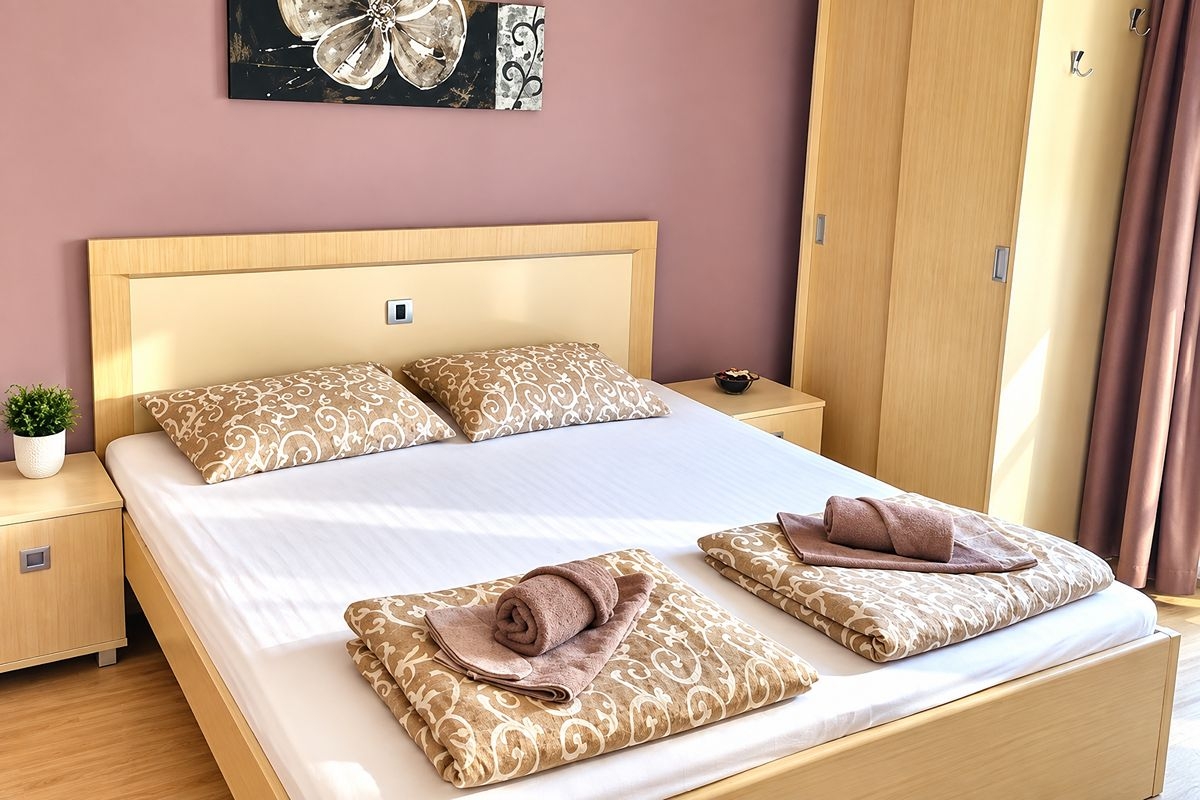 Нова година в Сокобаня, Сърбия: 3 нощувки на човек в Apartmani Erdeljanov, 3 закуски и 3 вечери с жива музика и неограничено количество напитки в ресторанта на хотел Banbus. Ползване на басейн и паркинг, снимка 9