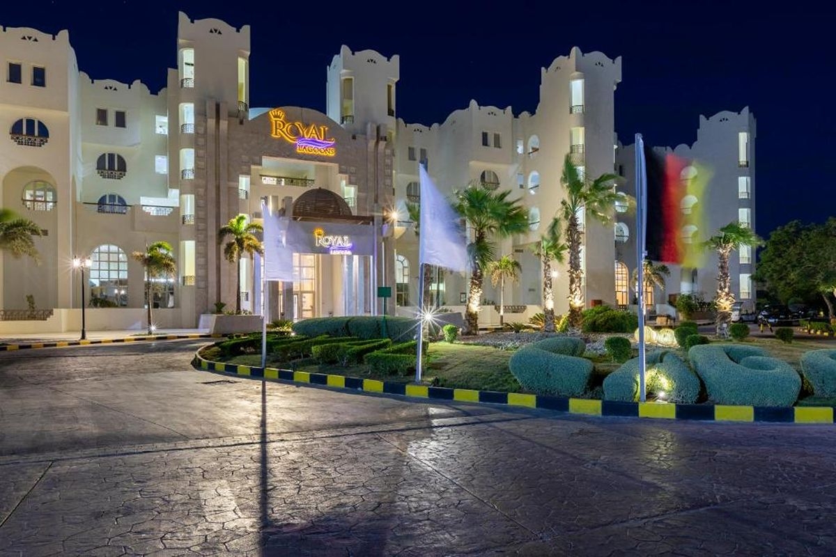 Почивка в Хургада, Египет: Полет от София + 4 нощувки на човек на база All inclusive в Royal Lagoons Resort & Aqua Park 5*/ Families and Couples Only/, снимка 12