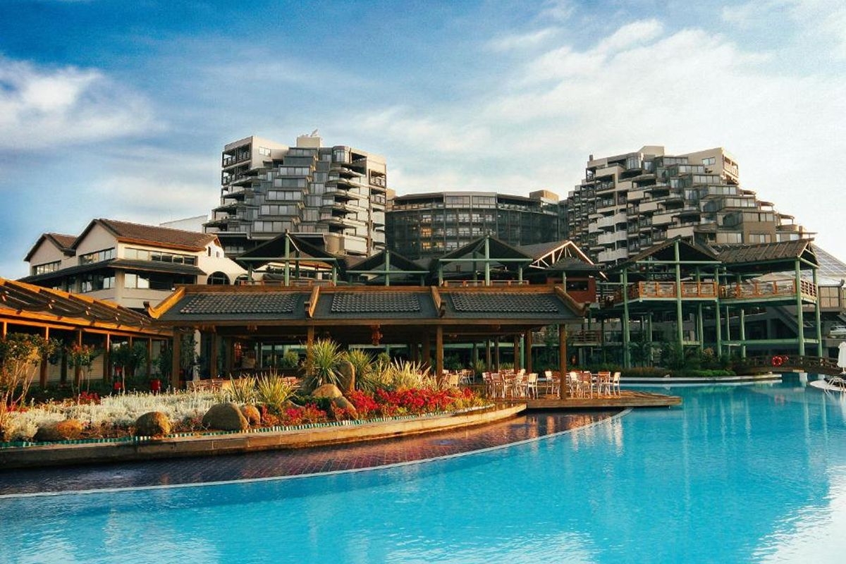Нова Година в Лара, Турция: Чартърен полет от София + 5 нощувки на база Ultra All inclusive + релакс пакет в LIMAK LARA DELUXE HOTEL 5*, снимка 2