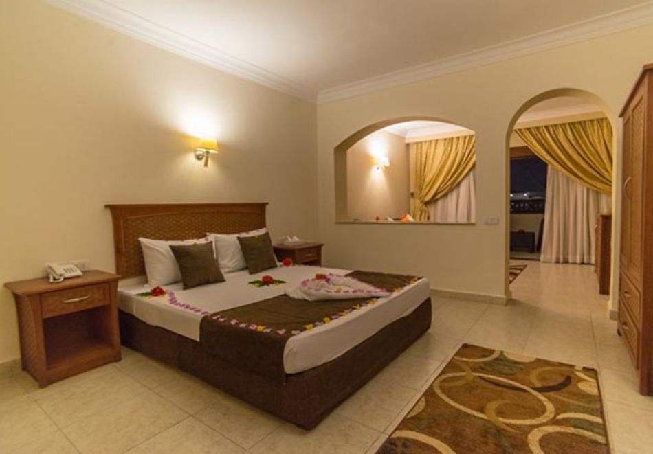 Почивка в Шарм ел Шейх, Египет: Полет от София + 7 All Inclusive нощувки в TIVOLI HOTEL AQUA PARK 4*, снимка 7