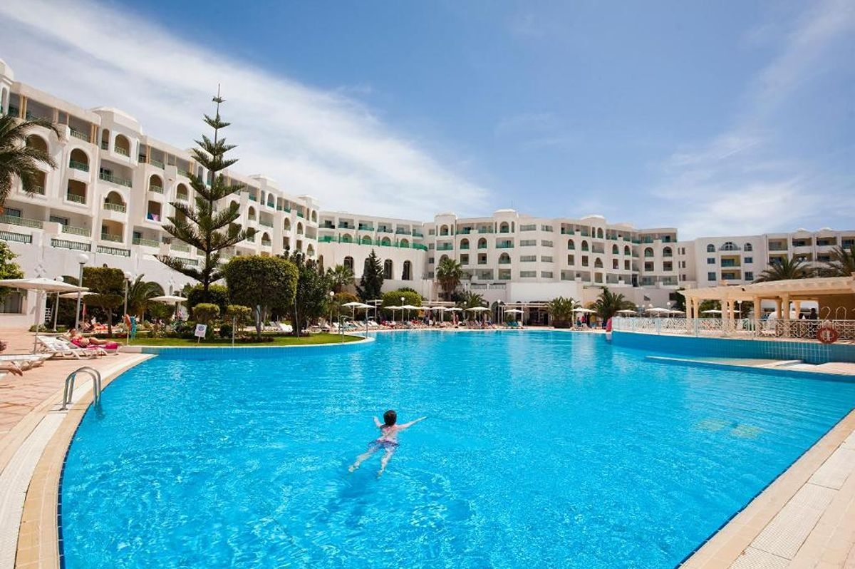 Последни места на първа линия в Хамамет, Тунис: Полет от София + 7 All Inclusive нощувки в EL MOURADI HAMMAMET 4*, снимка 2