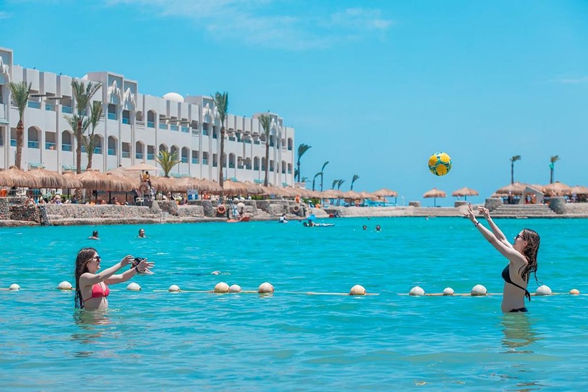 Нова Година в Хургада, Египет: Полет от София + 4 или 7 нощувки на база All inclusive в Sunny Days El Palacio Resort & Spa 4*, снимка 6