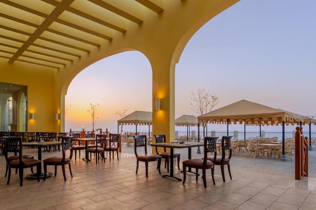 На първа линия в Хургада, Египет: Полет от София + 7 All Inclusive нощувки в SIVA GOLDEN BAY MAKADI 4*, снимка 10