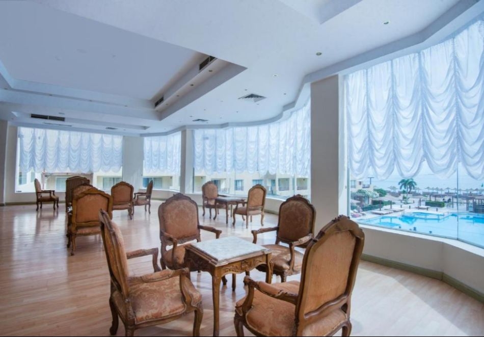 Коледа в Египет: Полет от София + 6 нощувки на All Inclusive в IMPERIAL SHAMS ABU SOMA 4* + 1 нощувка със закуска и вечеря + посещение на пирамидите и Историческия музей, снимка 11