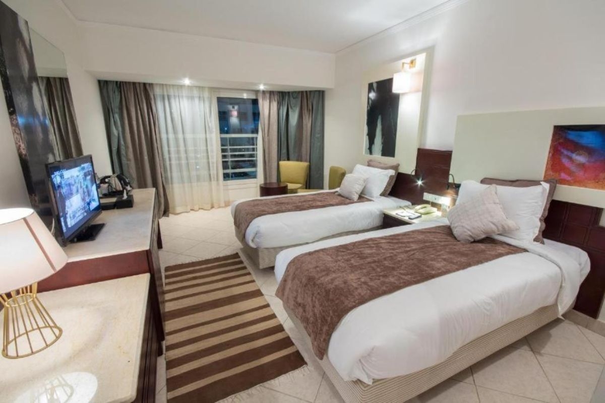 Почивка в Шарм ел Шейх, Египет: Полет от София + 7 All Inclusive нощувки в SHARMING INN 4*, снимка 3