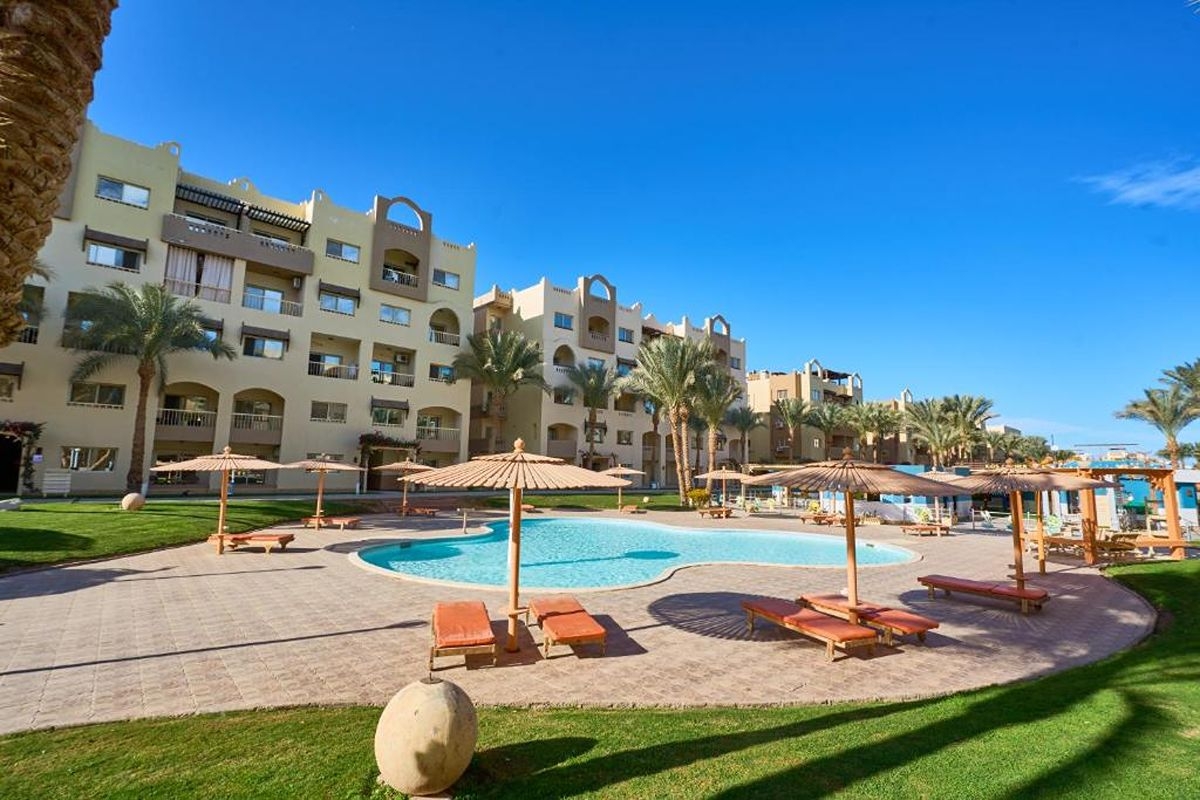 Коледа в Египет: Чартърен полет от София + 6 нощувки на база All Inclusive в El Karma Aqua Beach Resort Standard 4* + 1 нощувка със закуска, обяд, вечеря и посещение на пирамидите в Кайро, снимка 3