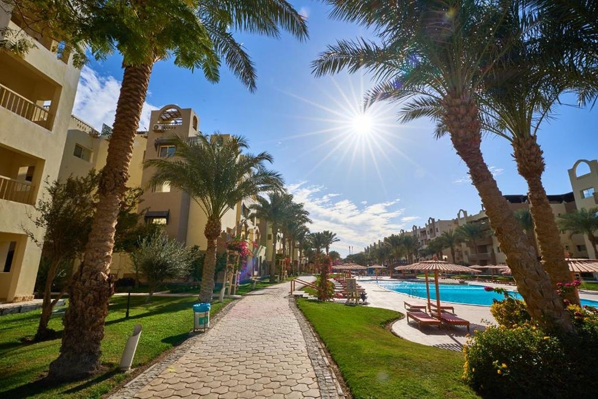 Промо оферта в Египет: Чартърен полет от София + 6 нощувки на база All Inclusive в El Karma Aqua Beach Resort Standard 4* + 1 нощувка със закуска, обяд, вечеря и посещение на пирамидите в Кайро, снимка 4