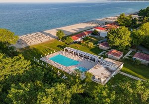 Късно лято в хотел Olympios Zeus, Плака Литохоро, Гърция! Нощувка на база All Inclusive на човек + басейн