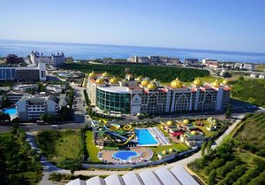 Почивка в Alan Xafira Deluxe Resort & Spa 5*, Алания, Турция! Автобусен транспорт + 7 нощувки на база Ultra Аll Inclusive на човек + басейни, аквапарк и СПА. Дете до 12.99г. БЕЗПЛАТНО!