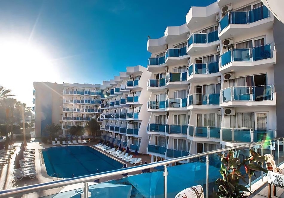 All Inclusive почивка през юли на цени от 614 лв. в MYSEA HOTEL ALARA 4*, Алания, Турция! Автобусен транспорт + 7 нощувки на човек