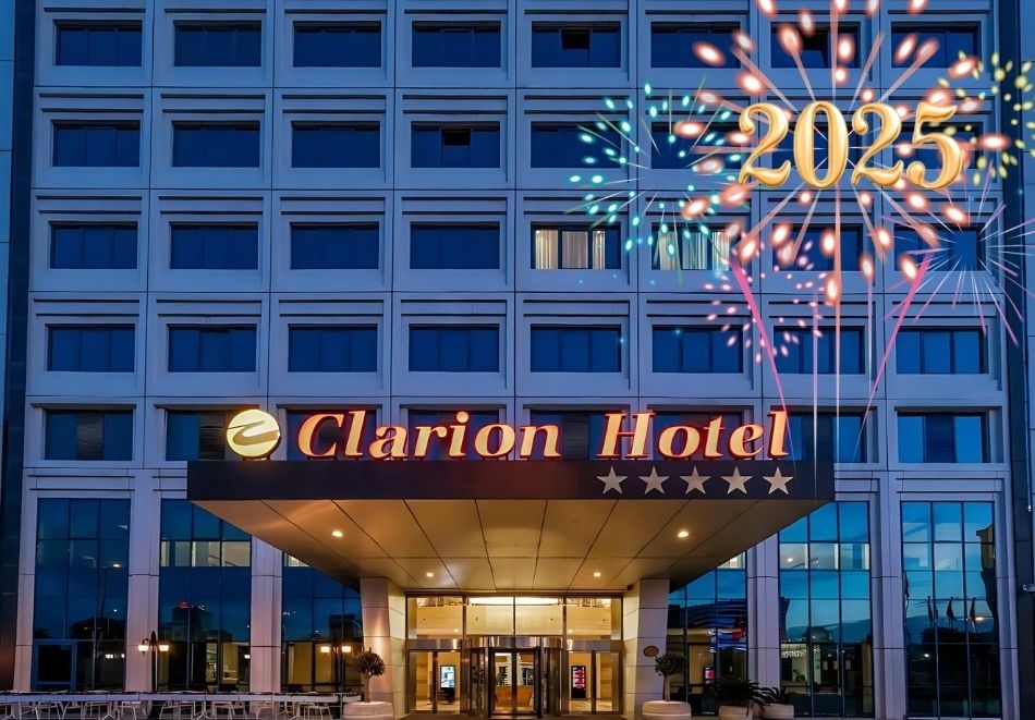 Нова Година в Истанбул! 3 нощувки със закуски на човек в Clarion Hotel Istanbul Mahmutbey 5* + ползване на басейн и паркинг. Възможност за Празнична вечеря. Собствен транспорт.