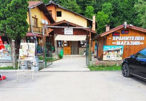 Почивка в Рибарица! Нощувка за двама със закуска, обяд и вечеря от стаи за гости Тони