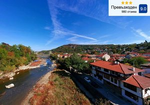Почивка в Ловеч: Нощувка на човек със закуска от Семеен Хотел Вароша 2003