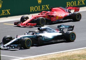 FORMULA 1 GRAND PRIX в Джеда, Саудитска Арабия: Полет от София + 5 нощувки със закуски на човек и билет за ФОРМУЛА 1