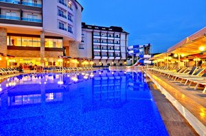 Почивка в Сиде, Турция: 7 нощувки на човек на база All Inclusive в RAMADA RESORT SIDE 4* + автобусен транспорт