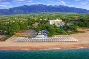 На първа линия в Лептокария, Гърция: All Inclusive нощувка на човек + басейни в хотел Olympian Bay 4*