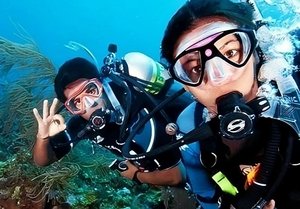 Водолазно гмуркане + безплатно заснемане от Немо Дайвинг център България, Несебър