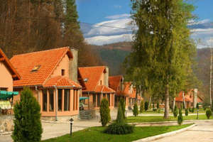 All Inclusive light + външен басейн през Август в Комплекс Green Village, Рибарица. Дете до 12г. – БЕЗПЛАТНО!