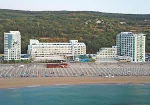 All Inclusive Gold на първа линия през Юли и Август в Златни пясъци хотел Берлин Голдън Бийч**** само за 99 лв.