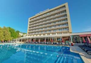Цяло лято All Inclusive + басейн в хотел Детелина***, Златни Пясъци. Дете до 12г. - БЕЗПЛАТНО!