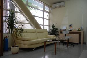 За Пловдив: 62% отстъпка за КИСЛОРОДНО МИКРОДЕРМАБРАЗИО с КРИСТАЛИ на ЛИЦЕ и ШИЯ само за 38 лв. вместо за 100 лв. от център за красота Хармония