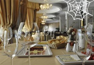Изискания и луксозен ресторант на хотел Феста, София Ви предлага - три менюта по избор придружени с вино „Черноморско Злато” на цени от 18 лв.