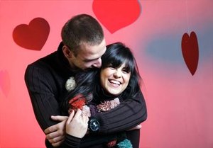 Направете си незабравим подарък за Свети Валентин! Изненадайте Вашата половинка с уникална професионална фотосесия направена от професионален фотограф само за 40 лв. вместо 90 лв. от Профайл