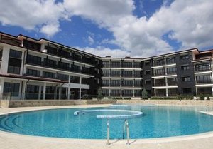 All Inclusive + басейн в хотел The Hill Club, Слънчев бряг. Дете до 13г. - БЕЗПЛАТНО!