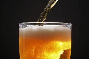 ПИЦА с неповторим вкус в компанията на 2 ГОЛЕМИ студени БИРИ! Насладете им се в ЛЯТНАТА ГРАДИНА на ресторант Дианджели, само за 12.40 лв. Има и ОРКЕСТЪР!